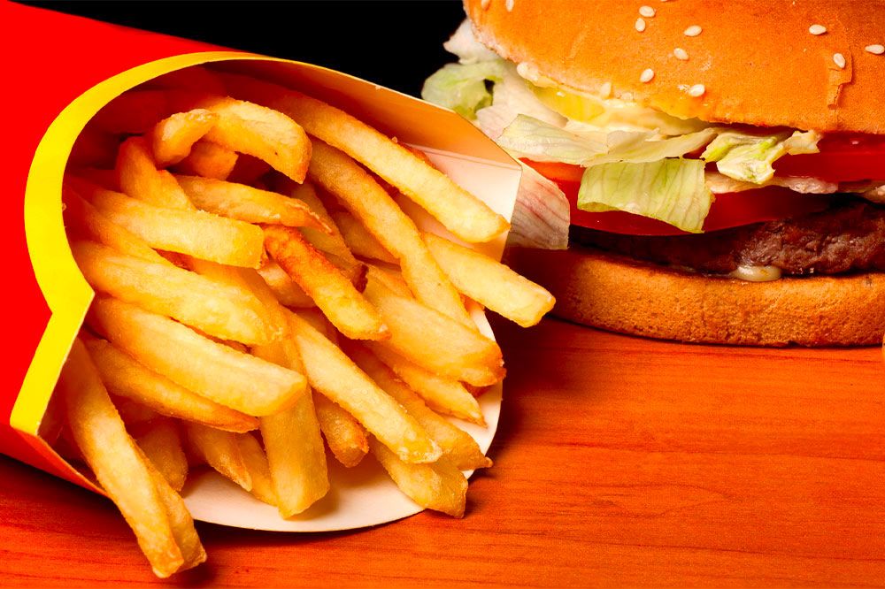 7 foods to avoid for better skin